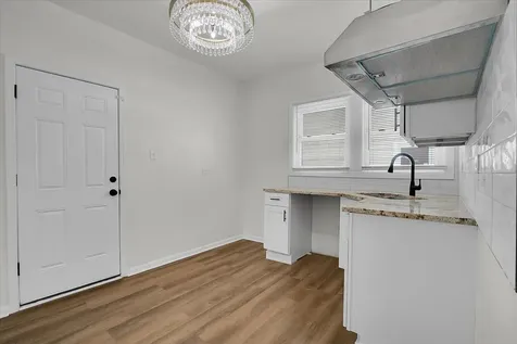 11741 South Wentworth Avenue Chicago IL 60628