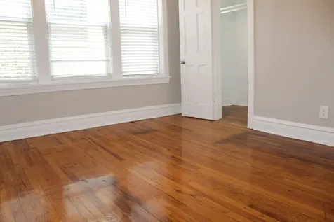 5024 North Winthrop Avenue Chicago IL 60640