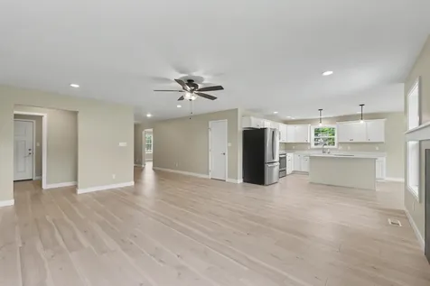 707 North Abbey Road Urbana IL 61802