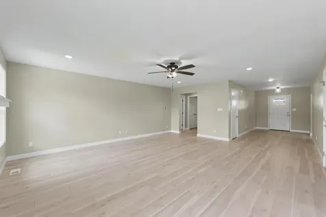707 North Abbey Road Urbana IL 61802