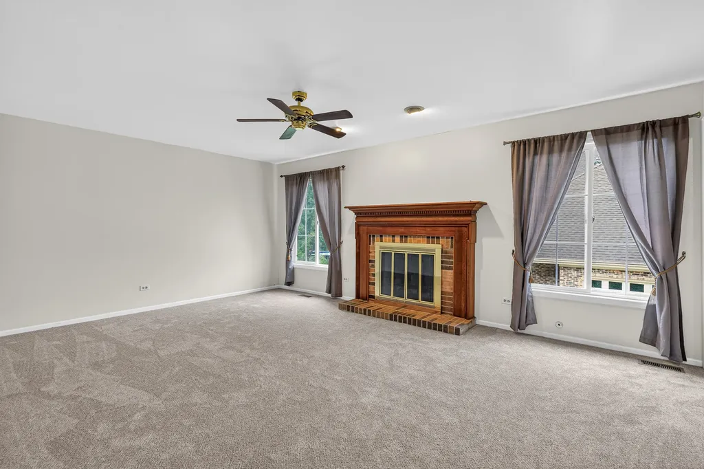 8415 Country Club Lane Orland Park IL 60462