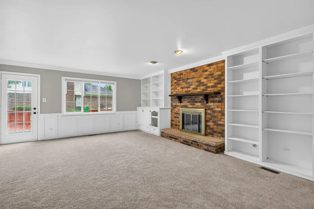 8415 Country Club Lane Orland Park IL 60462