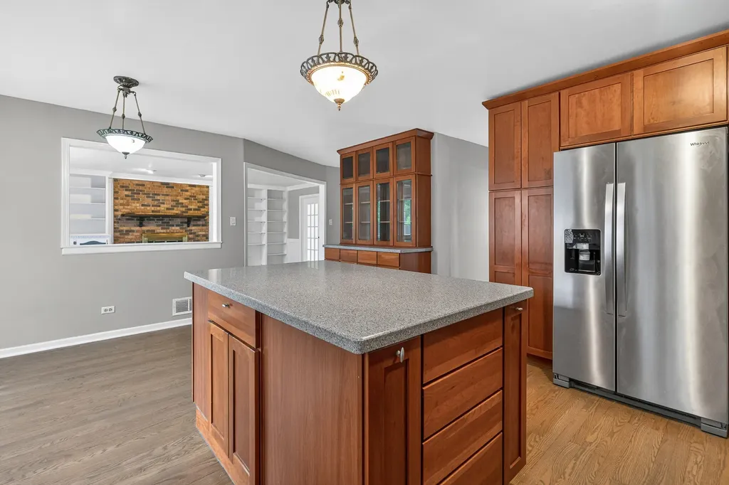 8415 Country Club Lane Orland Park IL 60462
