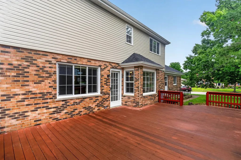 8415 Country Club Lane Orland Park IL 60462