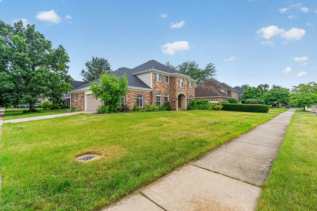 8415 Country Club Lane Orland Park IL 60462