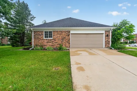 8415 Country Club Lane Orland Park IL 60462