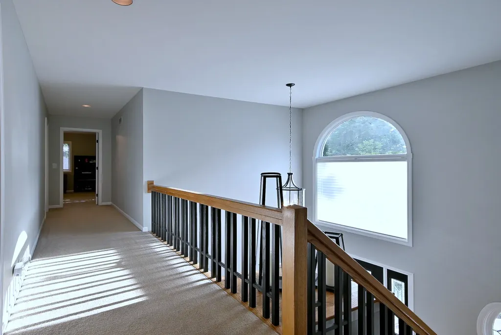 2S025 Twin Oaks Drive Wheaton IL 60189