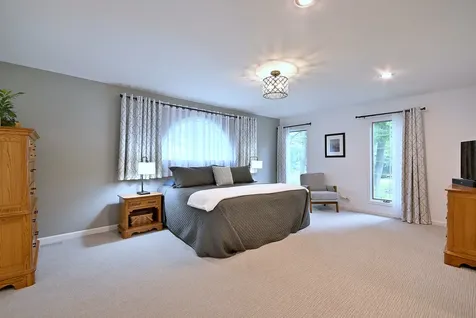 2S025 Twin Oaks Drive Wheaton IL 60189