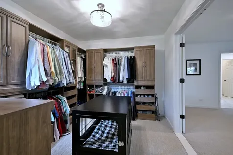 2S025 Twin Oaks Drive Wheaton IL 60189