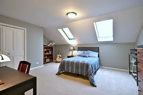2S025 Twin Oaks Drive Wheaton IL 60189