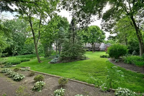 2S025 Twin Oaks Drive Wheaton IL 60189