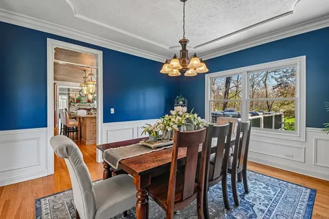 3N681 Trotter Lane St. Charles IL 60175