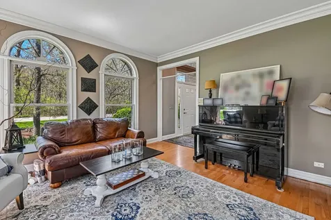3N681 Trotter Lane St. Charles IL 60175