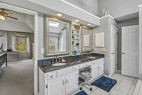3N681 Trotter Lane St. Charles IL 60175
