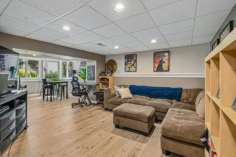 3N681 Trotter Lane St. Charles IL 60175