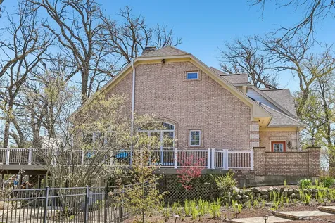 3N681 Trotter Lane St. Charles IL 60175