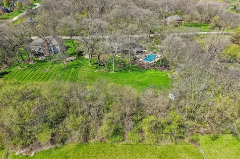 3N681 Trotter Lane St. Charles IL 60175