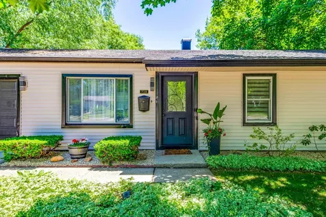 725 Russet Lane Streamwood IL 60107
