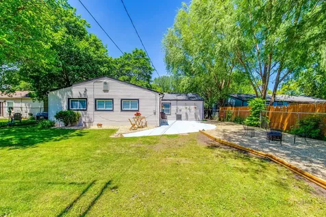 725 Russet Lane Streamwood IL 60107