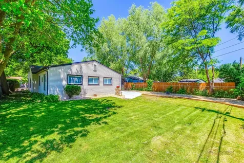 725 Russet Lane Streamwood IL 60107