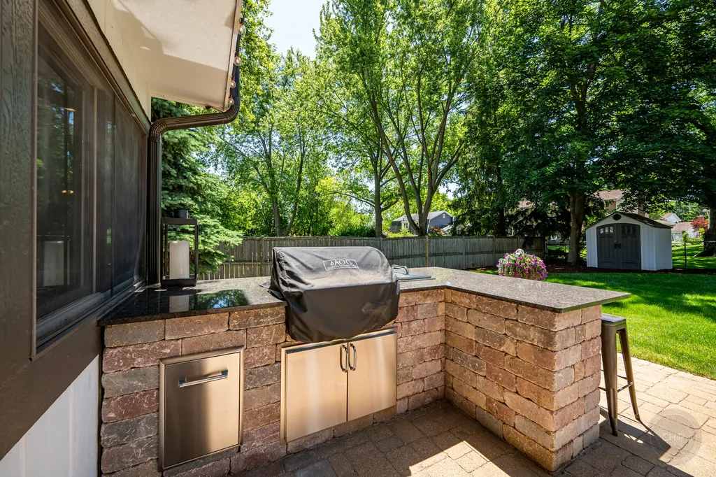 52 Redstart Road Naperville IL 60565