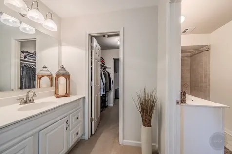 52 Redstart Road Naperville IL 60565