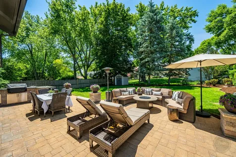 52 Redstart Road Naperville IL 60565
