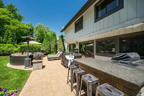 52 Redstart Road Naperville IL 60565