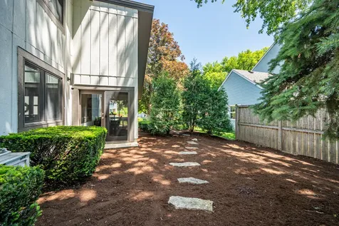 52 Redstart Road Naperville IL 60565