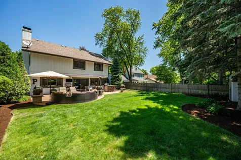 52 Redstart Road Naperville IL 60565