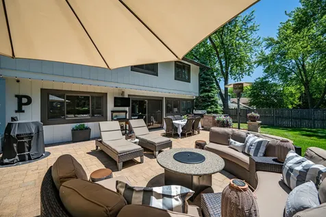 52 Redstart Road Naperville IL 60565