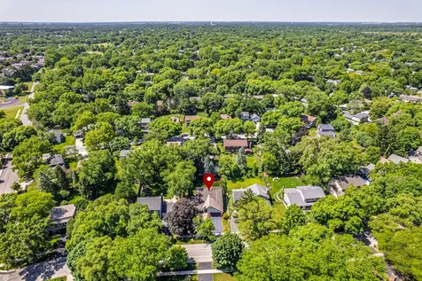 52 Redstart Road Naperville IL 60565