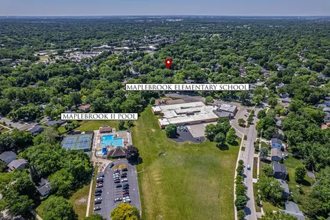 52 Redstart Road Naperville IL 60565