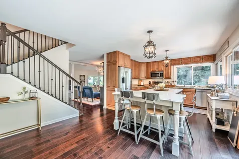 52 Redstart Road Naperville IL 60565