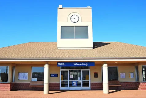 585 Williamsburg Court Wheeling IL 60090