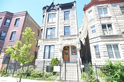 1502 North Rockwell Street Chicago IL 60622