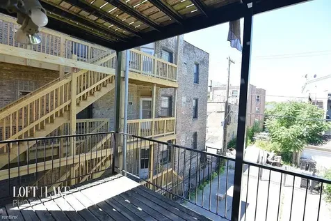 1502 North Rockwell Street Chicago IL 60622