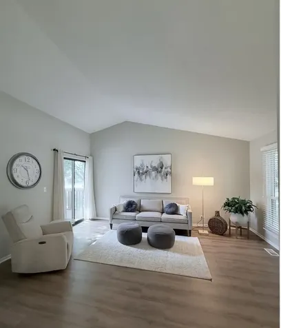 2108 Navarone Drive Naperville IL 60565