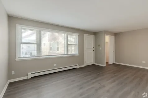 8528 West Gregory Street Chicago IL 60656