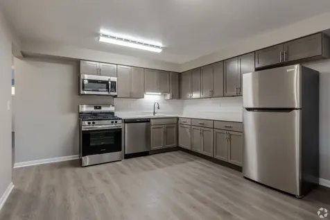 8528 West Gregory Street Chicago IL 60656