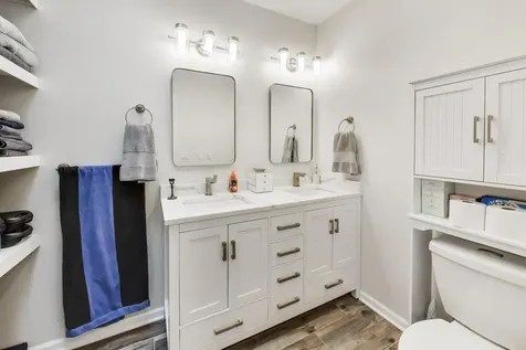1758 West Pierce Avenue Chicago IL 60622
