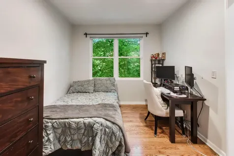 1758 West Pierce Avenue Chicago IL 60622