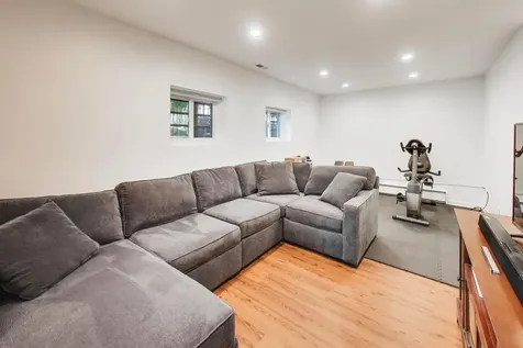 1758 West Pierce Avenue Chicago IL 60622