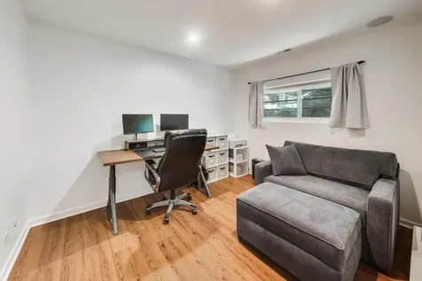 1758 West Pierce Avenue Chicago IL 60622