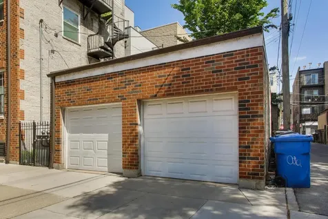 1758 West Pierce Avenue Chicago IL 60622