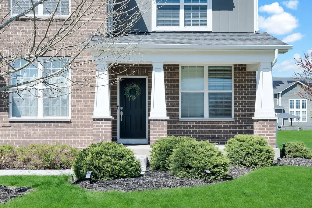 4319 Plantree Road Naperville IL 60564