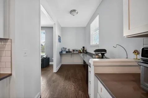 4319 Plantree Road Naperville IL 60564