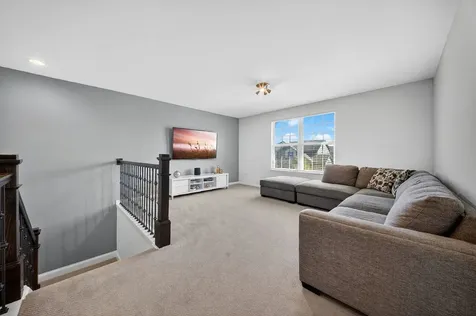4319 Plantree Road Naperville IL 60564