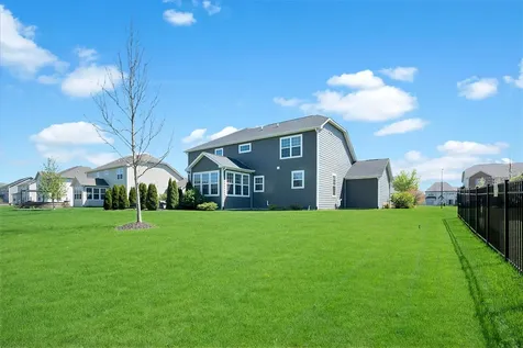 4319 Plantree Road Naperville IL 60564