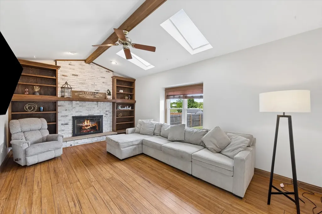 7325 Ticonderoga Road Downers Grove IL 60516